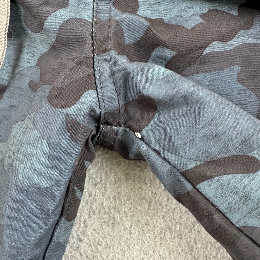 Stillwater Supply Co Swim Trunks Mens M Blue Camo Board Shorts Mesh Lined Cargo